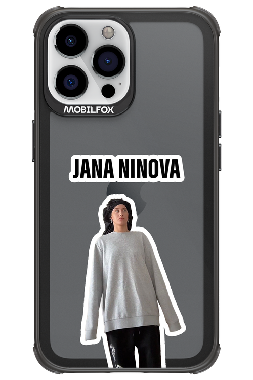 Jana Ninanova - Apple iPhone 13 Pro Max