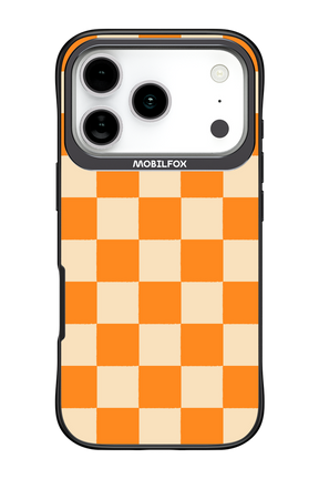 Vanilla & Pumpkin - Apple iPhone 17 Pro